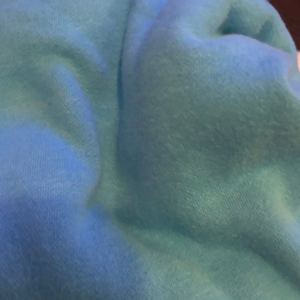 Bundle a Blue and a Leopard Print Sweatshirt - Picture 3 of 3